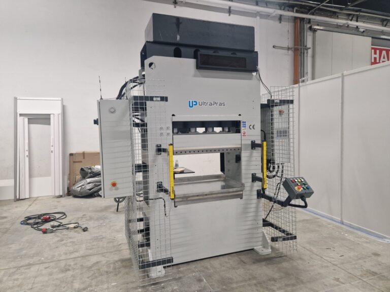 ITS Edge Box installation next to a press